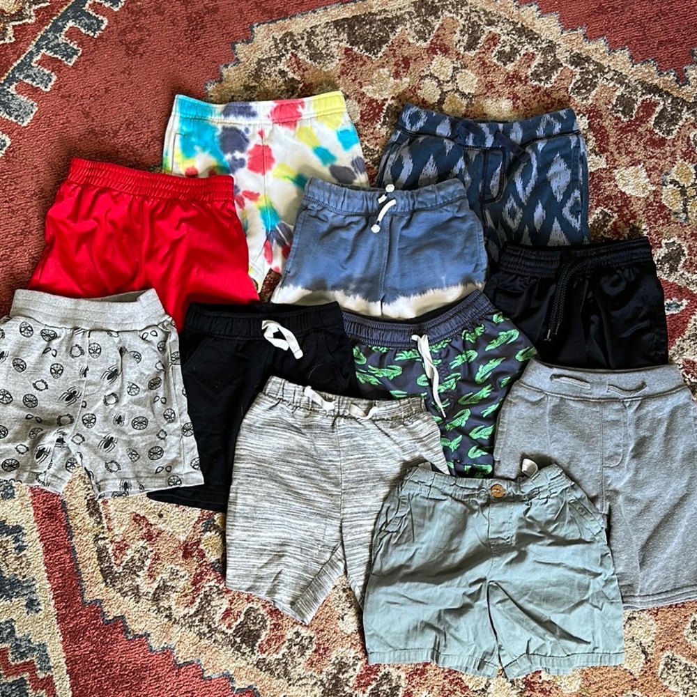 lot of 14 size 4/5 boys shorts